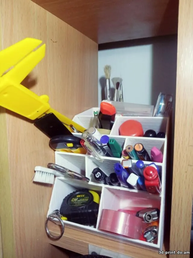 3D-модель "Большой органайзер для канцелярии"