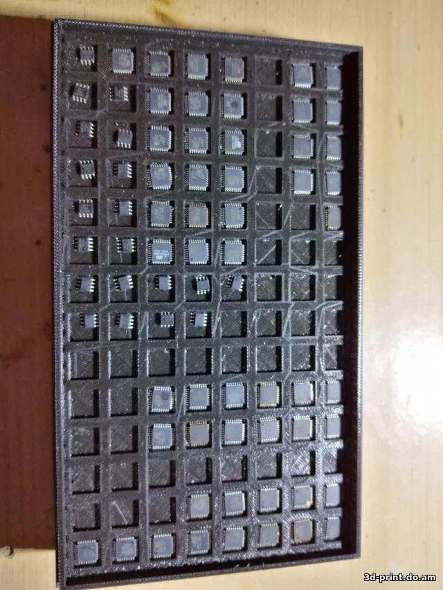 3D-модель "Боксы под микросхемы"