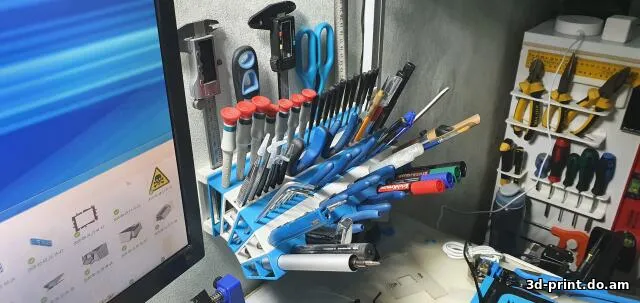 3D-модель "Секция для хранения инструментов"