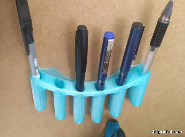 3D-модель "Настенный органайзер для ручек"