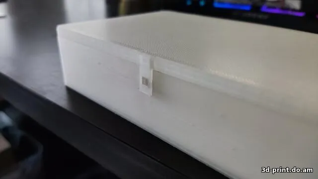 3D-модель "Коробочка с защелкой"