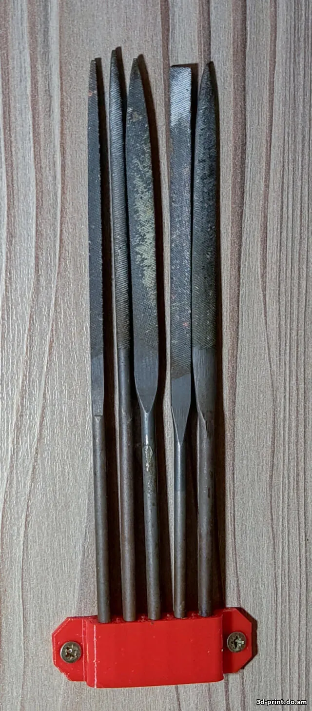 3D-модель "Настенный держатель надфилей. Два варианта"