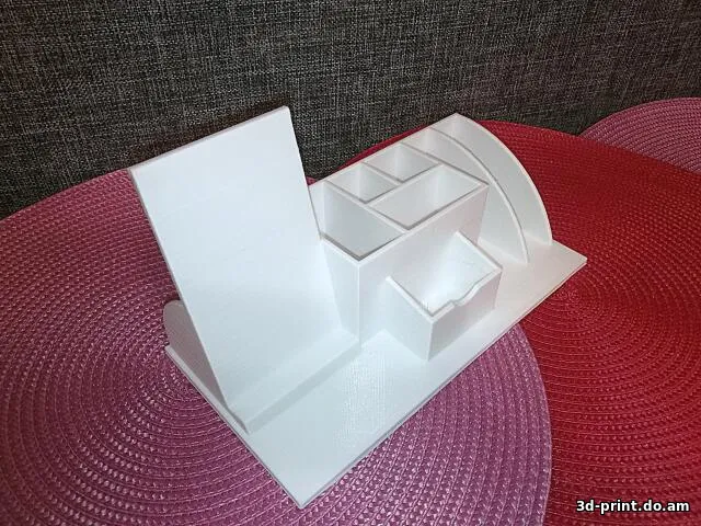 3D-модель "Органайзер канцелярский"