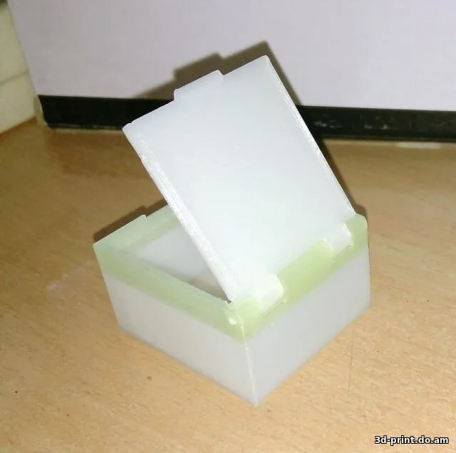 3D-модель "Ячейки для хранения SMD-компонентов + большая ячейка"