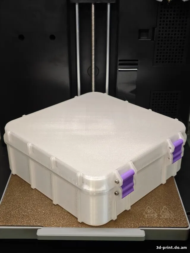 3D-модель "Параметрический кейс Rugged Box в Компас-3D"