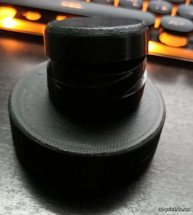 3D-модель "Коробка круглая с резьбой"