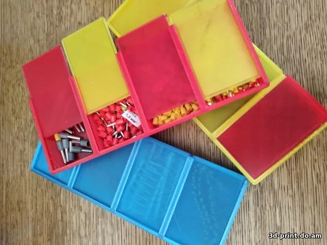 3D-модель "Коробочка для мелочевки на 4 секции"