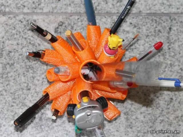 3D-модель "Подставка для ручек"