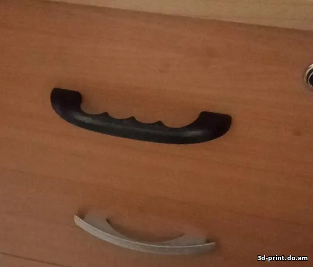 3D-модель "Прочная и эргономичная мебельная ручка для офисного шкафчика"