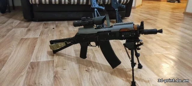 3D-модель "Тактическое цевье с четырьмя планками пикатинни CAA XRS47-SU"