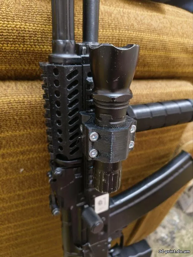 3D-модель "Крепление фонарика/лцу на пикатини 20-27мм."