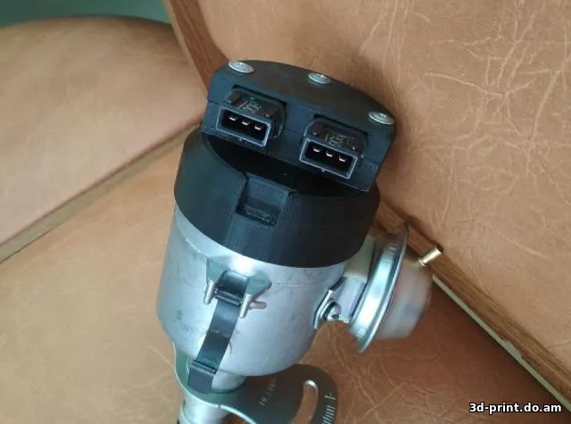 3D-модель "Крышка датчика распределителя для двухконтурного зажигания УАЗ"