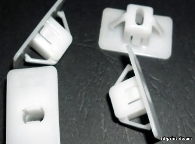 3D-модель "Клипса внутренней обшивки Nissan"