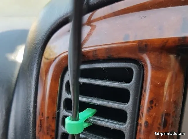 3D-модель "Кольцо для проводов на решётку вентиляции"