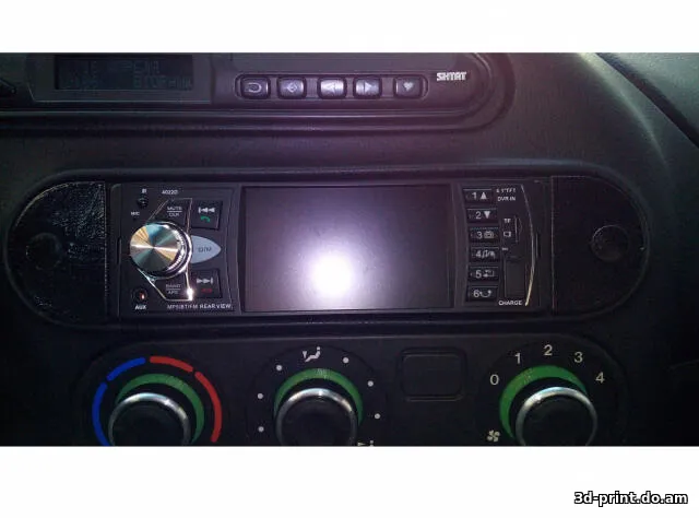 3D-модель "Переходник магнитолы для установки вместо центрального воздуховода а/м Шнива"