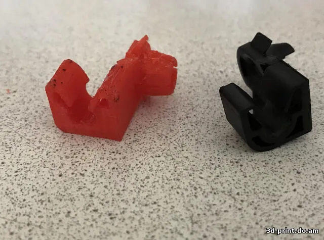 3D-модель "Reno Sandero клипса упора капота"