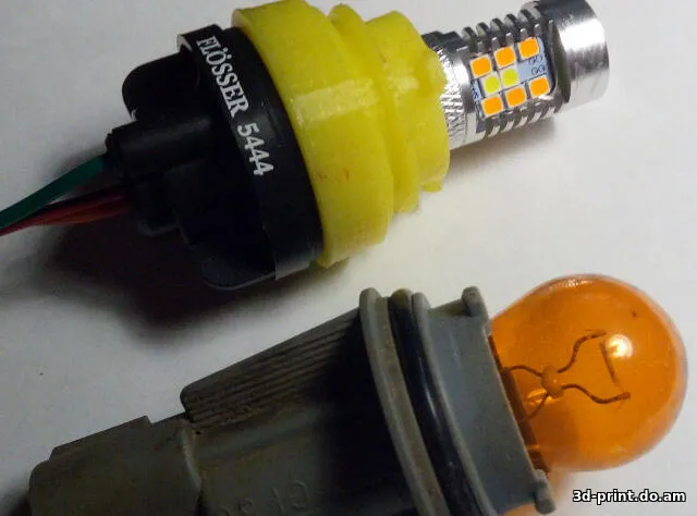 3D-модель "Переходник для трёхконтактного патрона под лампу переднего поворотника Нивы"