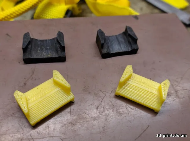 3D-модель "Комплект вкладышей в ограничителей дверей Lexus RX300/Toyota-производные"