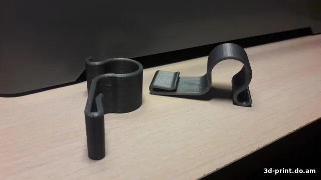 3D-модель "Держатель щетки или зонта в багажник автомобиля"