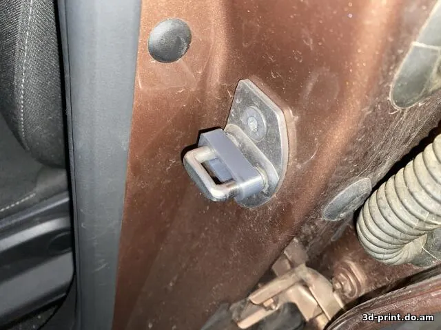 3D-модель "Демпфер замка двери LADA X-Ray"