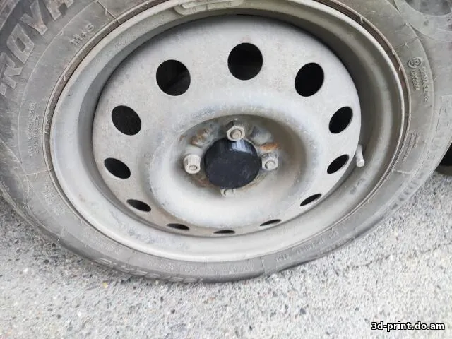 3D-модель "Колпак на ступицу штампованного колеса Toyota R15"