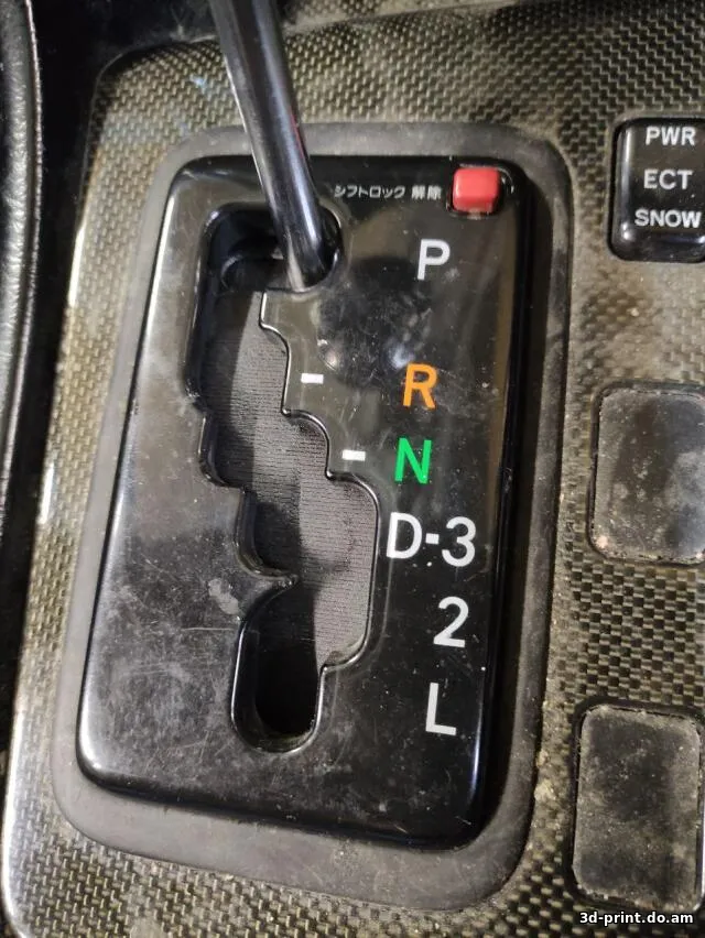 3D-модель "Шторка в селектор передач "лесенка" Toyota Mark 2/Chaser/Cresta в 100м кузове"