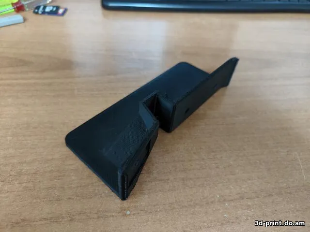 3D-модель "Дефлектор 87756-3w000 KIA Sportage III (брызговичек перед задним правым колесом)"