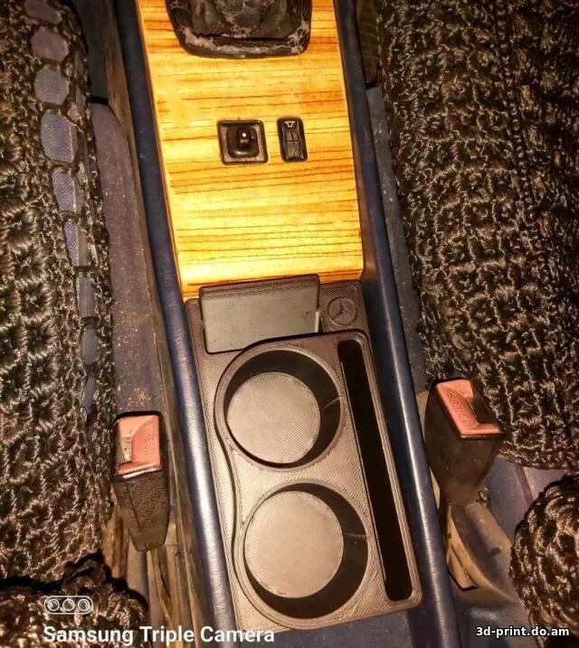 3D-модель "Подстаканники для Mercedes W124"