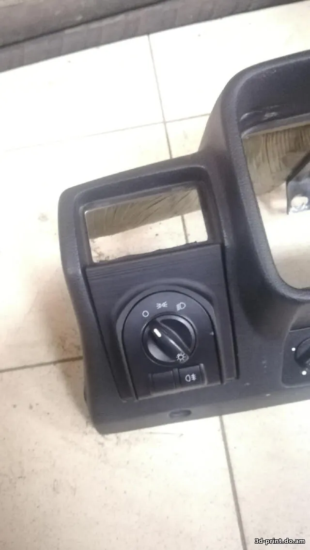 3D-модель "Переходная панель для ВАЗ 2107 под МУС от Гранты"