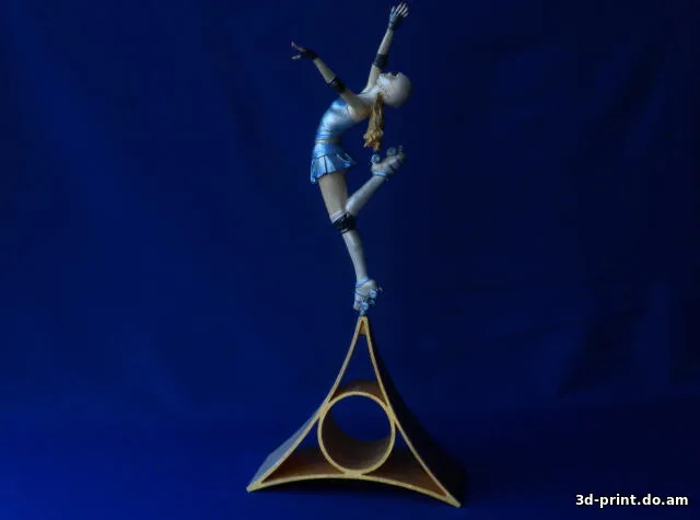 3D-модель "Девушка - Победный танец" 3D-модель "Девушка - Победный танец"