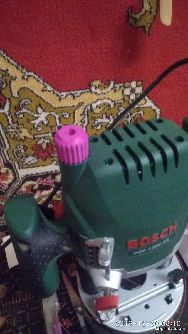 3D-модель "Ручка микролифта фрезера Bosch POF 1200 и втулка для устранения люфта" — STL модель для 3D-печати