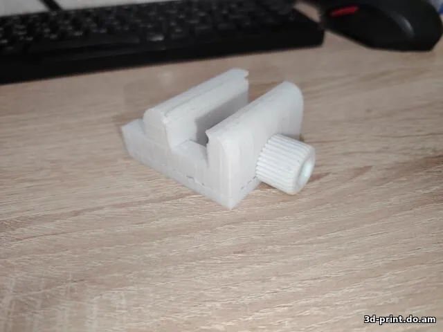 3D-модель "Мини тиски"