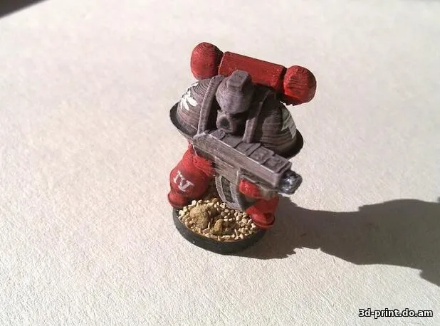 3D-модель "Космодесантник из Warhammer 40K"