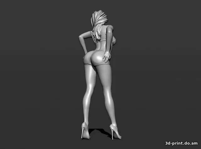 3D-модель "Девушка в шортиках"