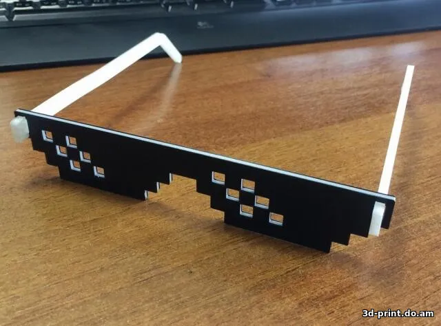 3D-модель "Очки / Pixel Glasses"