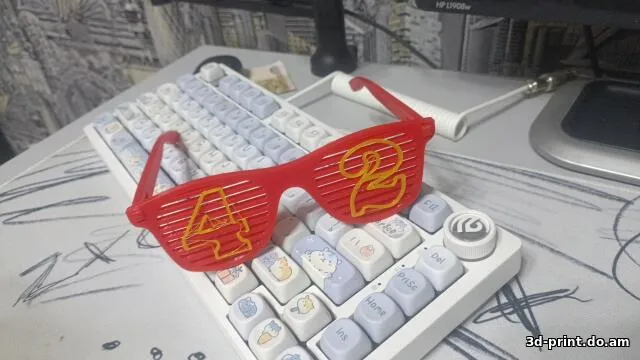 3D-модель "Очки с надпись 42 для преданых фанатов 5opka 42"