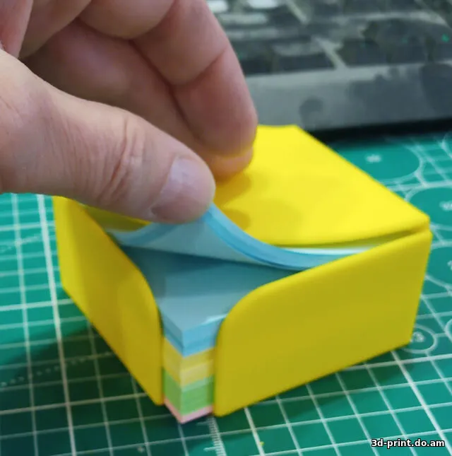 3D-модель "StiсkerBox - несколько более продвинутый органайзер для стикеров" — STL модель для 3D-печати
