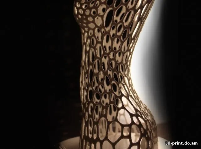 3D-модель "Дева" в стиле вороной 3D-модель "Дева" в стиле вороной